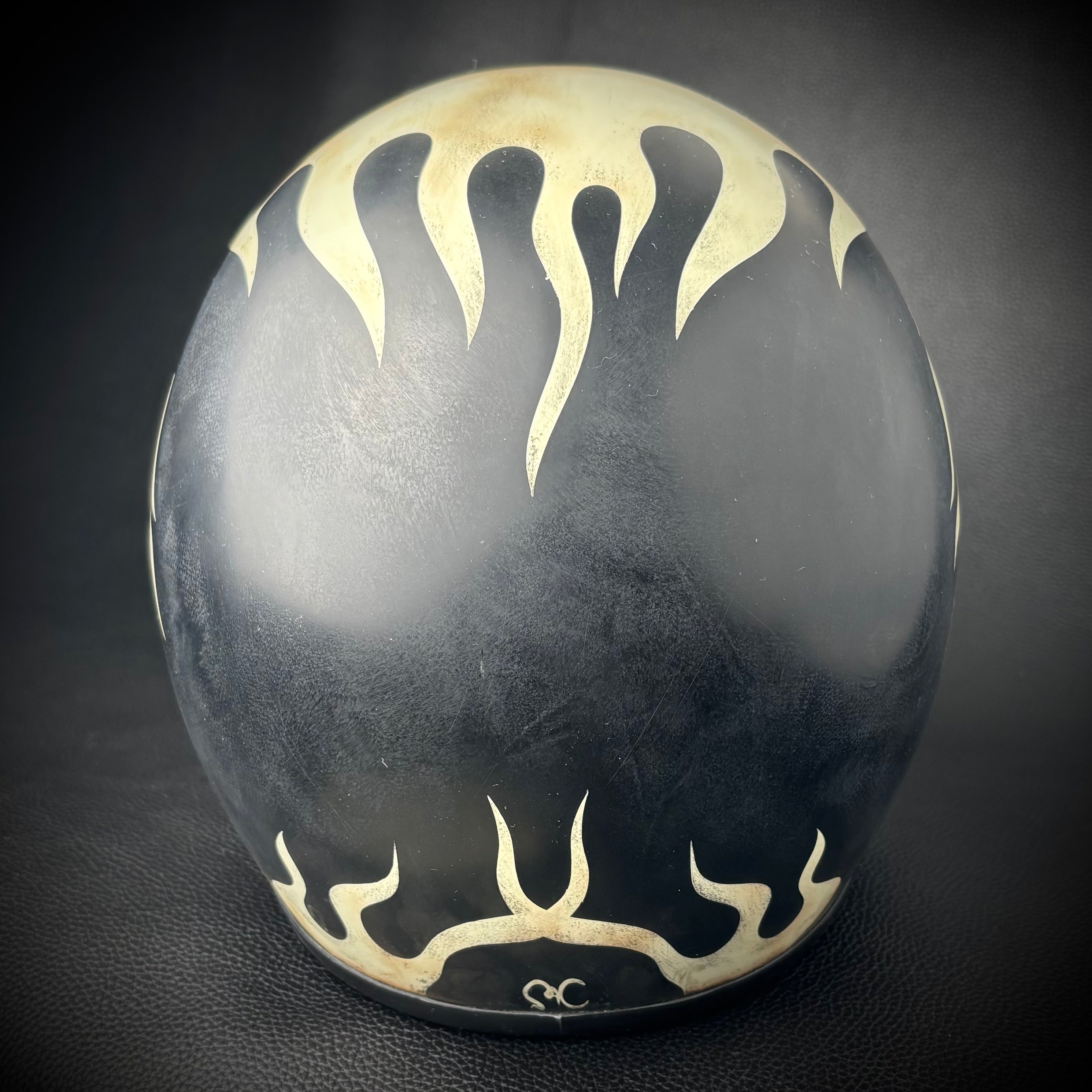カスタムヘルメット カリフォルニア スラブシティ蜘蛛 ウォールアート OCEAN BEETLE MTX｜CUSTOM FLAMES《IVORY》 – SAC CUSTOM PAINT